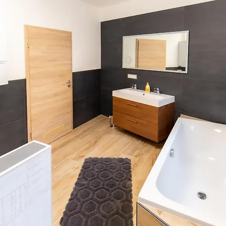 Joshua Apartamento Zirndorf